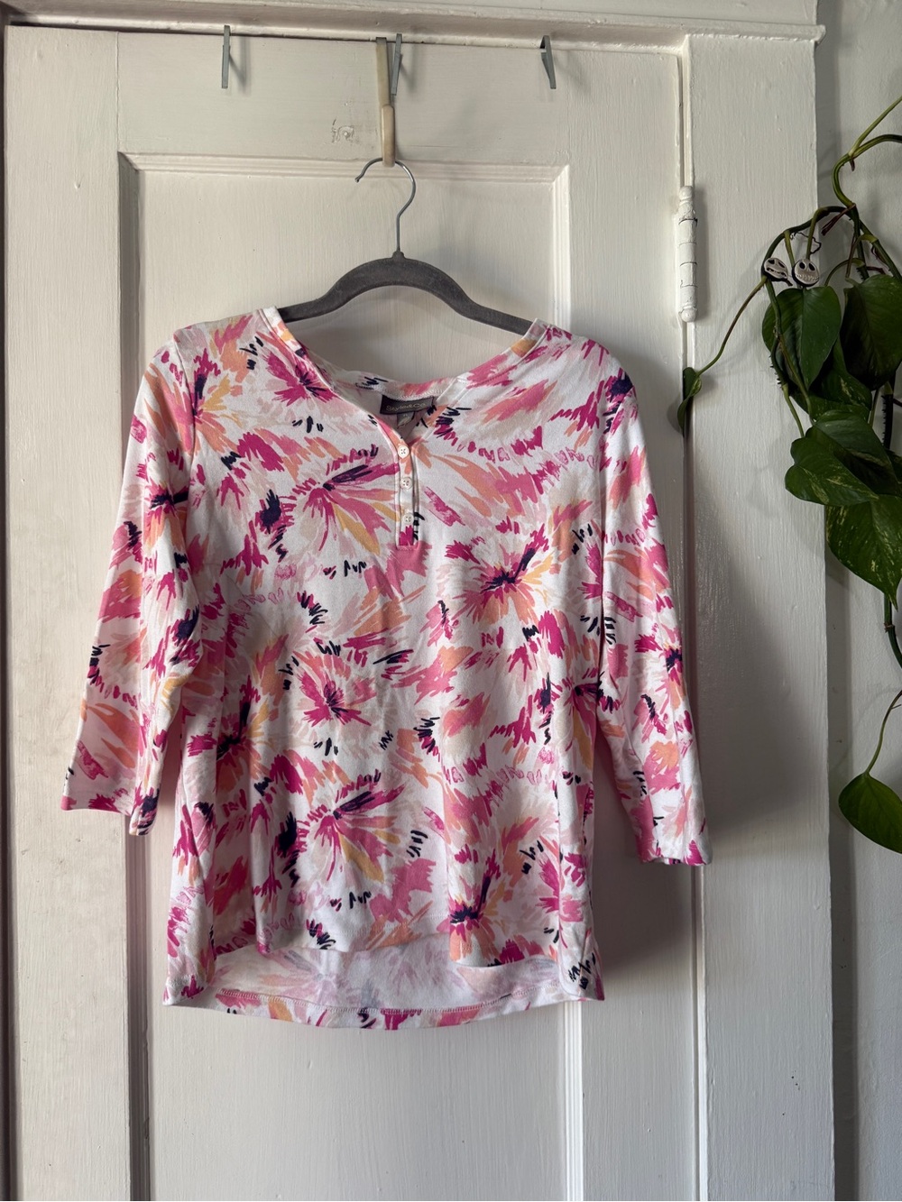 Style & Co size PL Floral Pink Scoop-Neck Long Sleeve Tee